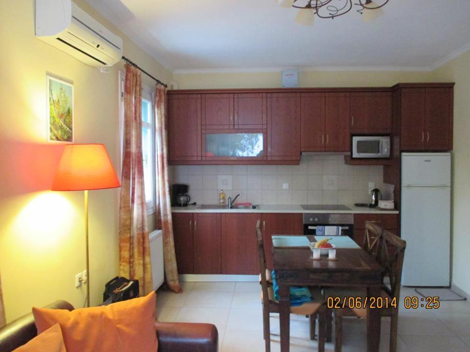 Coastline Villa Petra  Ngoại thất bức ảnh