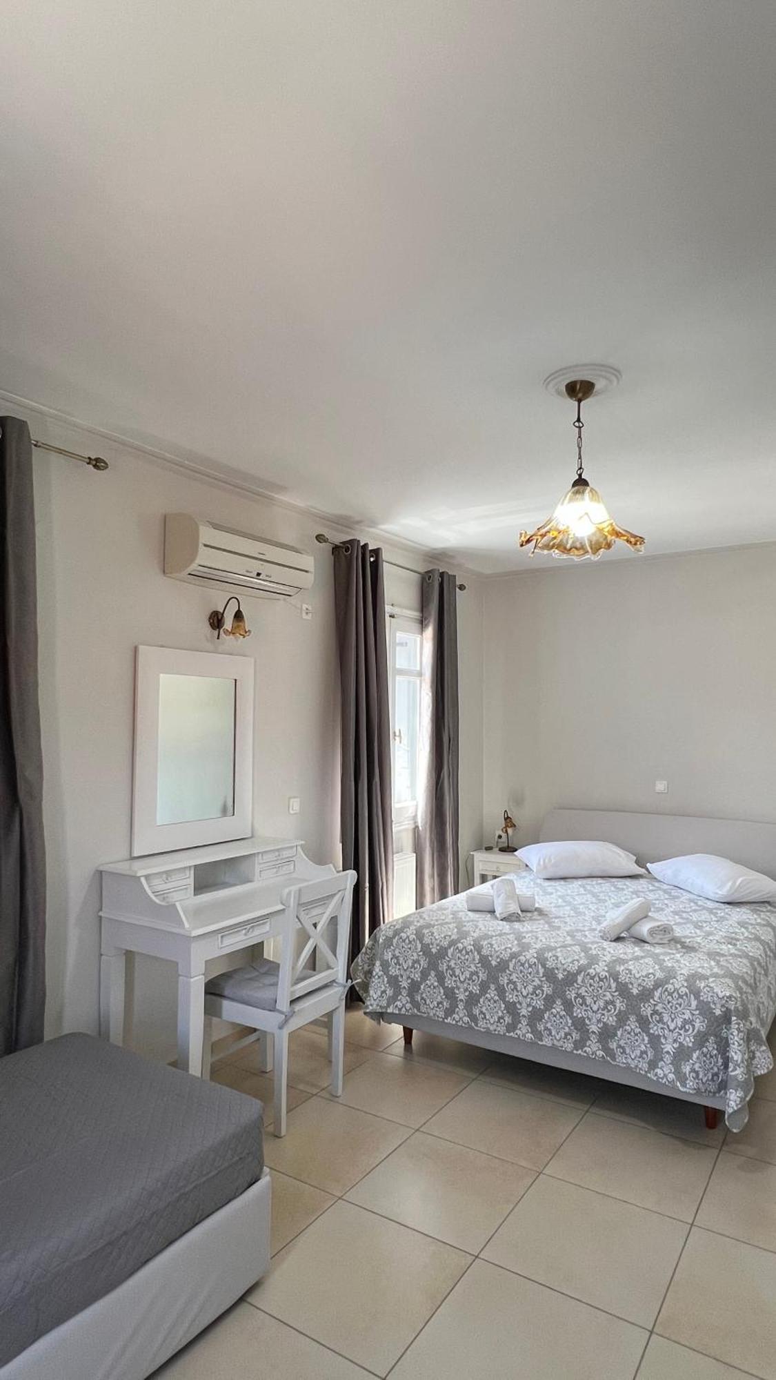 Coastline Villa Petra  Ngoại thất bức ảnh