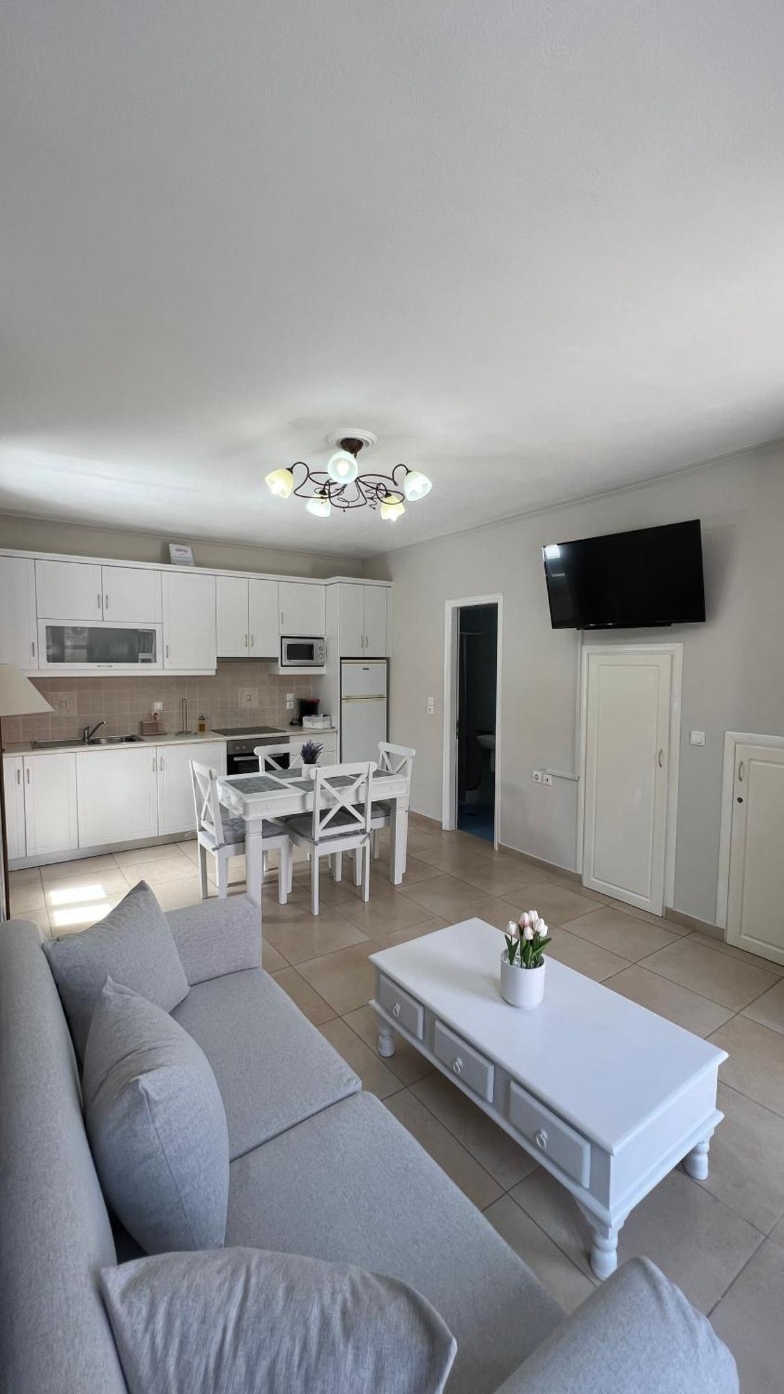 Coastline Villa Petra  Ngoại thất bức ảnh